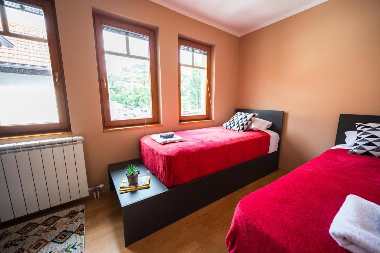 Duplex Apartment For Up To 12 People- Old Town 塞拉耶佛 外观 照片