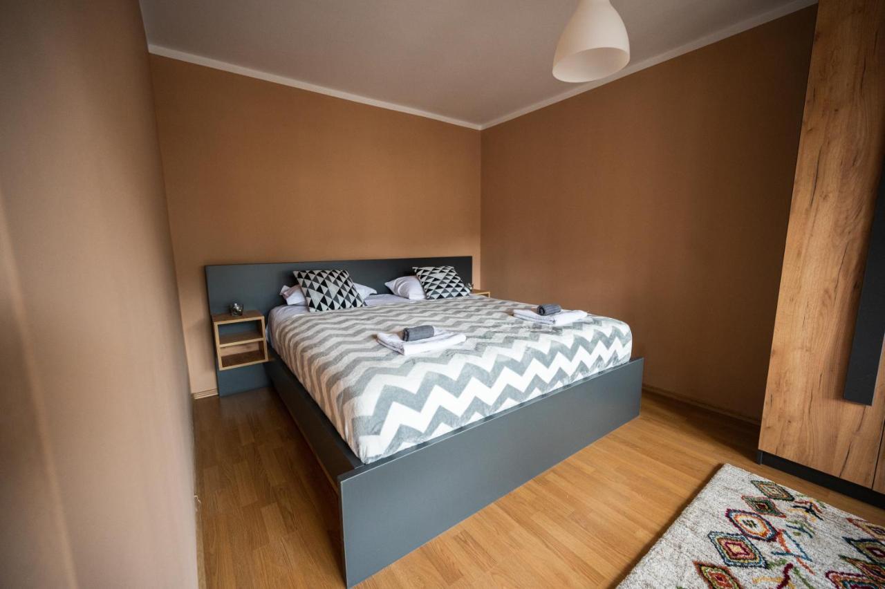 Duplex Apartment For Up To 12 People- Old Town 塞拉耶佛 外观 照片